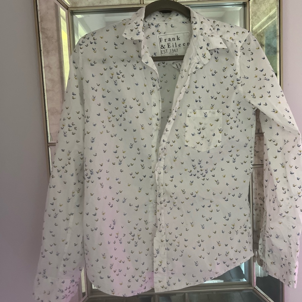 Eileen & Frank Barry Butterflies Print Shirt
Size M